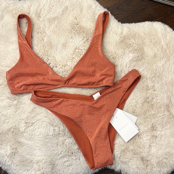 Zimmermann Other - Zimmermann Rosa Scoop Bikini